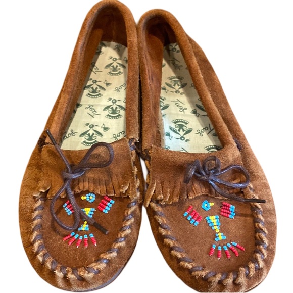 Taos Footwear Shoes - Taos Phoenix moccasins slippers chocolate brown suede beaded Sz 8.5